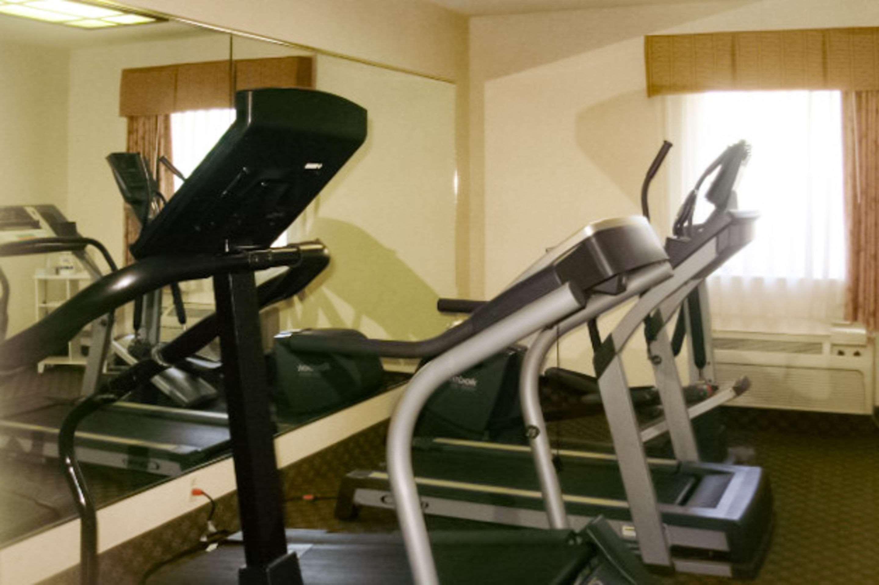 Quality Inn & Suites Florence - Cincinnati South Екстериор снимка