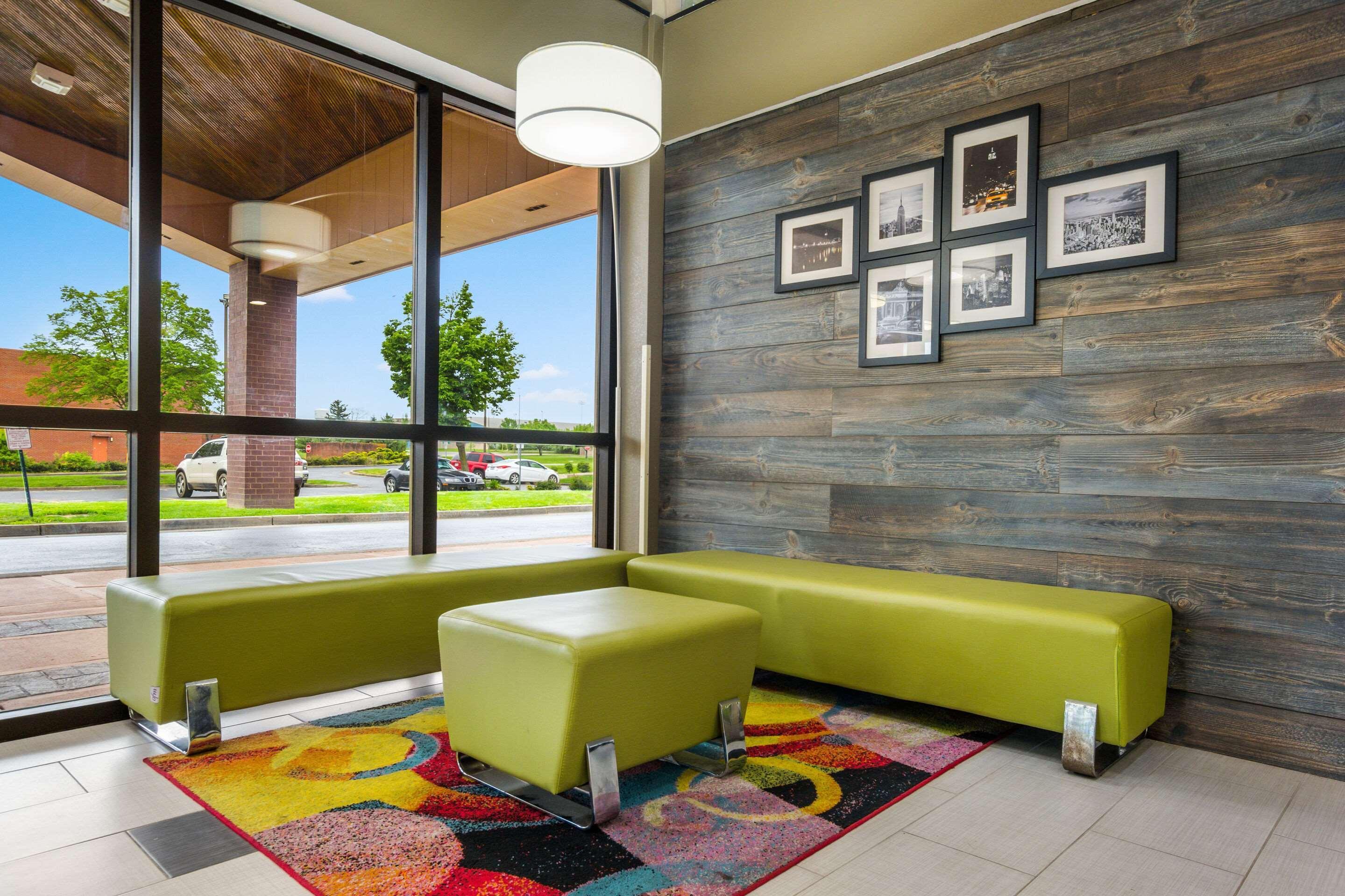 Quality Inn & Suites Florence - Cincinnati South Екстериор снимка