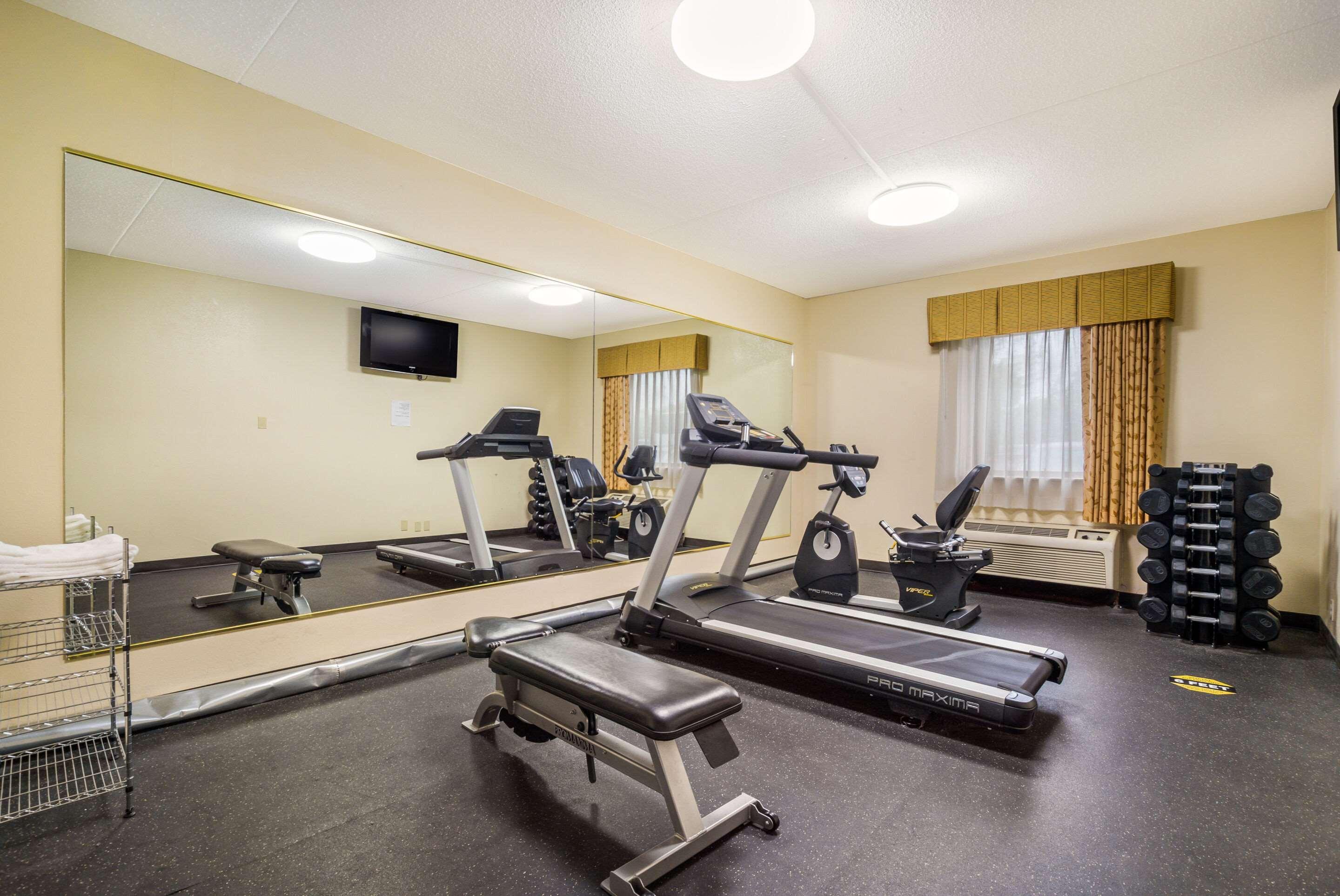 Quality Inn & Suites Florence - Cincinnati South Екстериор снимка