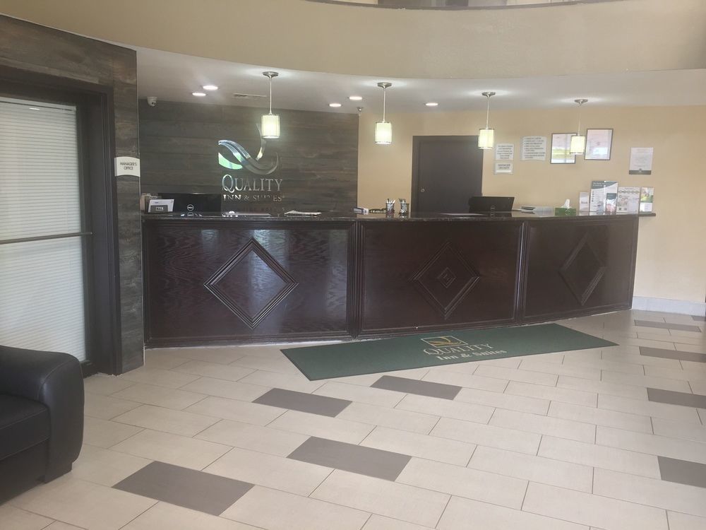 Quality Inn & Suites Florence - Cincinnati South Екстериор снимка